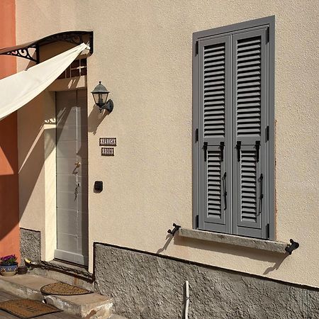 Friendly Africa Room Como Center Екстер'єр фото